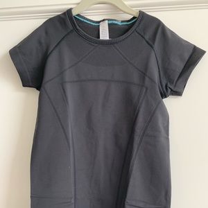 Ivivva workout shirt